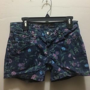 Cute floral shorts